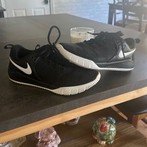 Nike shoes in like new condition